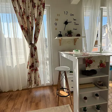 The Master And Margarita Apartment, майстора и маргарита, Two Bedroom Apartament Appartement Burgas